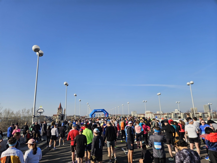 Barbara&Michael beim VCM Winterlauf HM